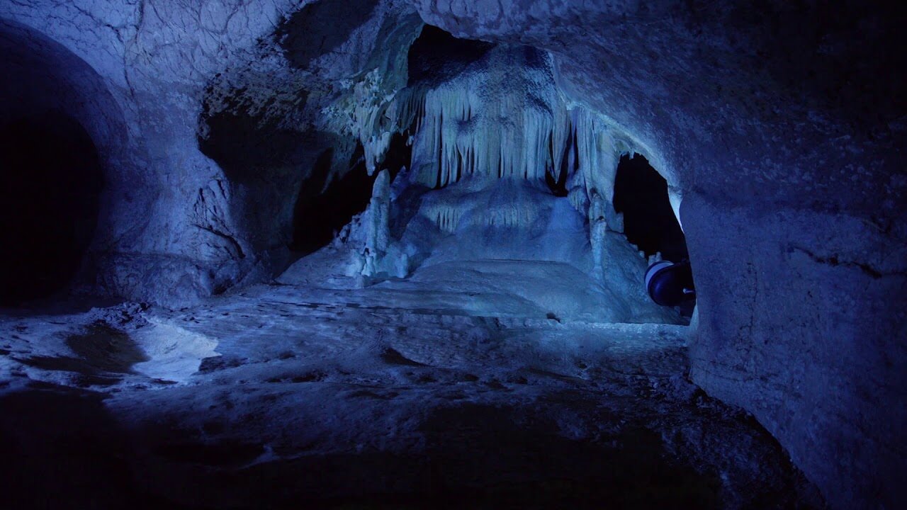 Пещера Бачо Киро